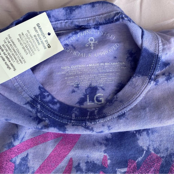 Prince Estate Womens When Doves Cry T-Shirt Purple Multicolor Tie Dye Large New - Picture 4 of 7